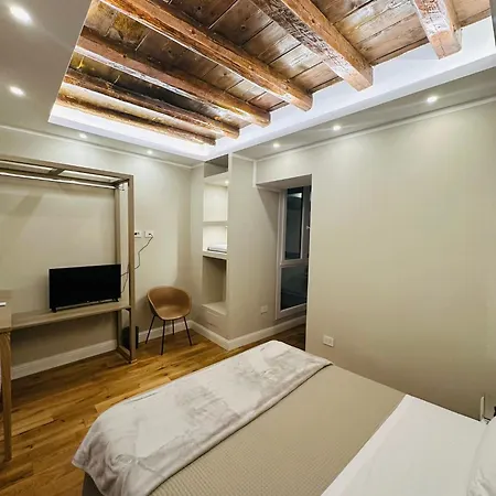 Antico Corso Charme Bed and Breakfast Κάλιαρι