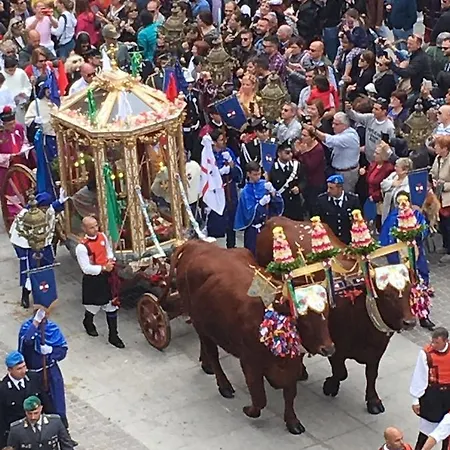 Antico Corso Charme 4* カリアリ