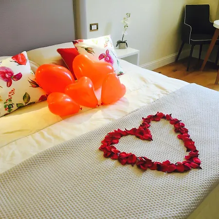 Antico Corso Charme ベッド・アンド・ブレックファスト カリアリ