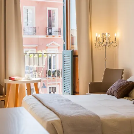 Antico Corso Charme 4* カリアリ