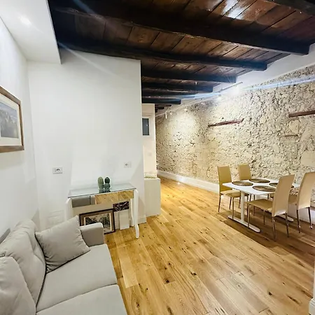 Bed & Breakfast Antico Corso Charme 4*