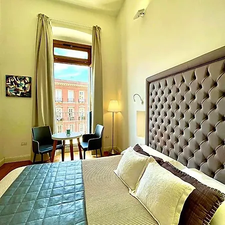 Antico Corso Charme לינה וארוחת בוקר 4*